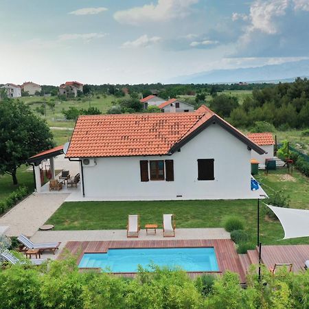 Villa Ena With Pool & Jacuzzi Donji Kasic Exterior foto